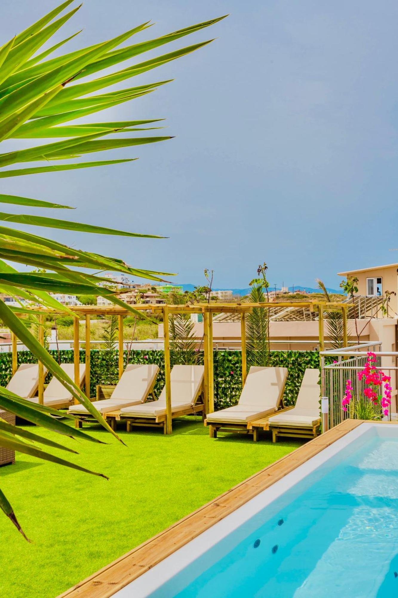 Pearl Seaside Cozy Apartments Chania  Exterior foto